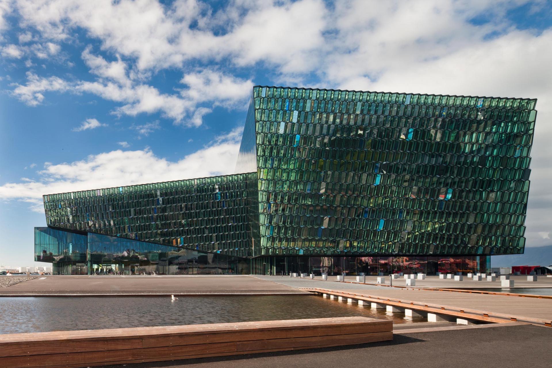 Harpa Concert Hall and Conference Centre in Reykjavik, Iceland, is designed by Henning Larsen Architects and Batteriid Archtects. Tha facade was developed by Henning Larsen Architects in collaboration with the artist Olafur Eliasson. Photo by Nic Lehoux *** EDITORIAL USE ONLY ***